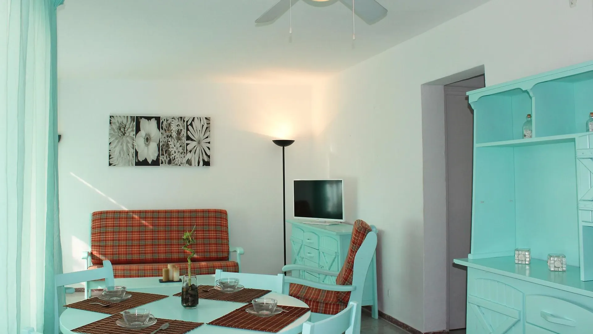 Villas Las Yucas Cala'N Blanes  0*, Cala'N Blanes (Menorca) Spain